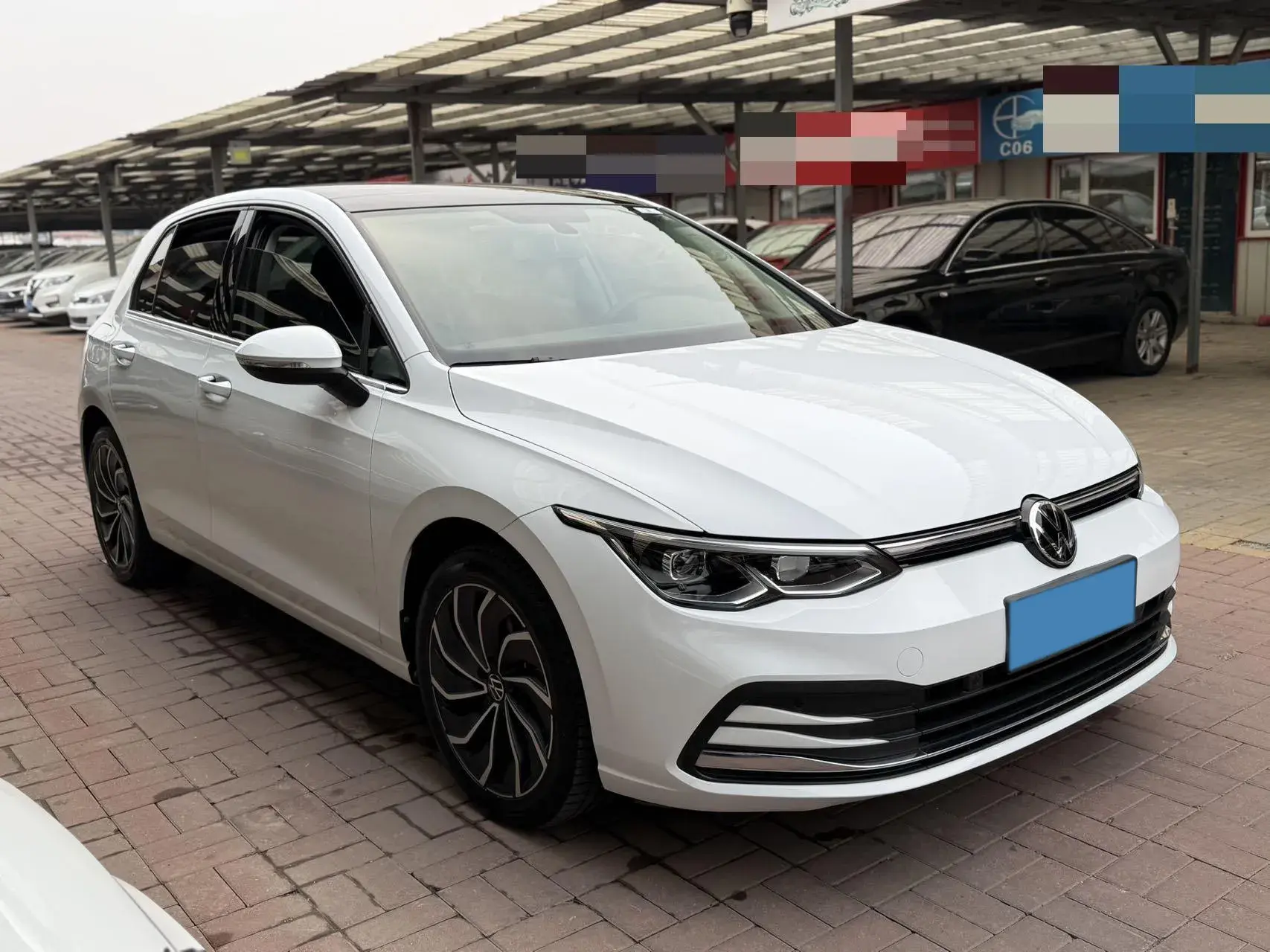 2021 VOLKSWAGEN GOLF thumbnail 3