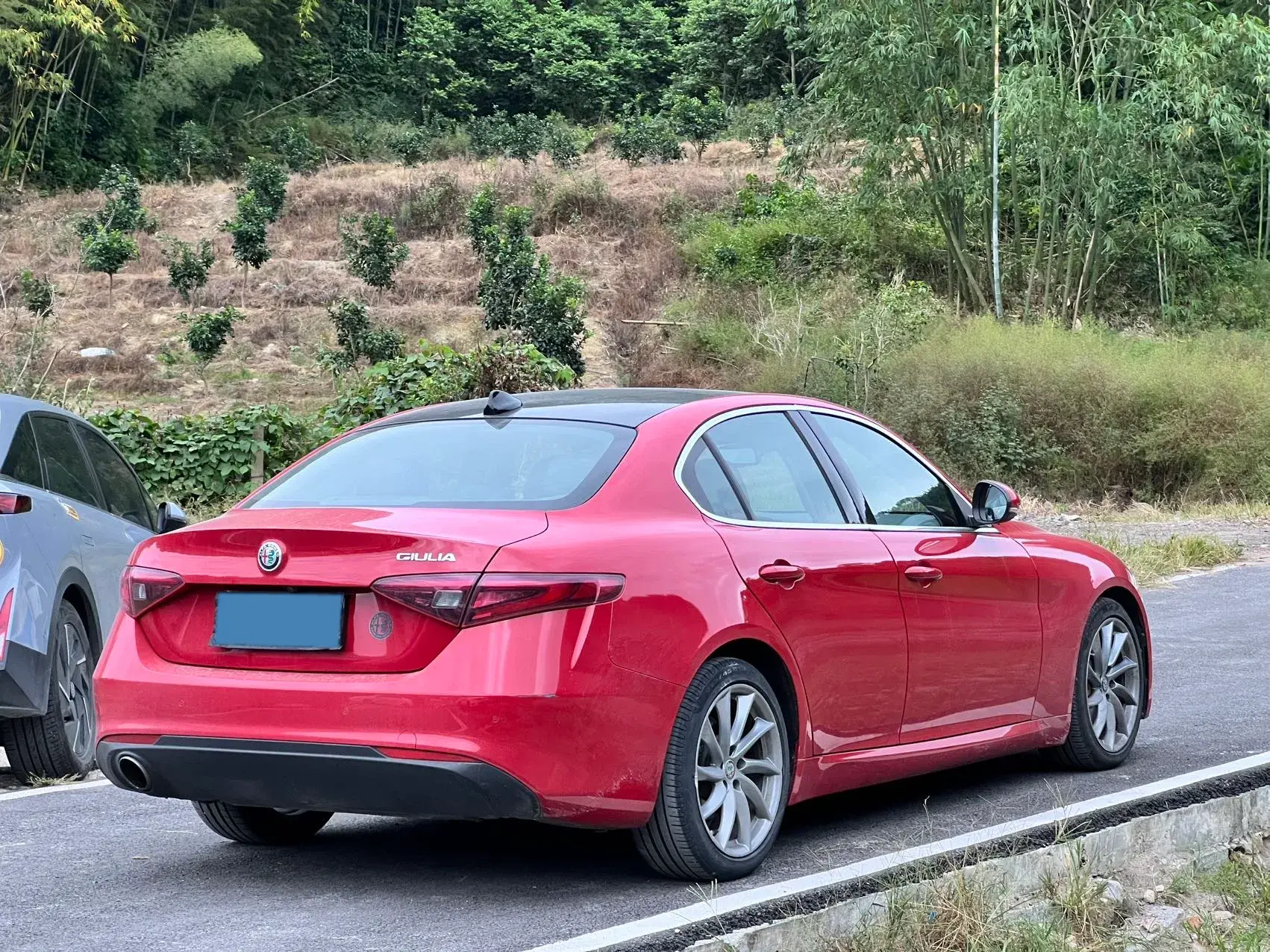 2017 ALFA ROMEO thumbnail 4