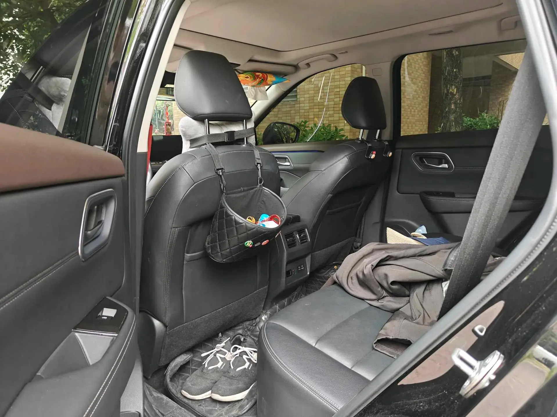 2023 NISSAN X-TRAIL thumbnail 4