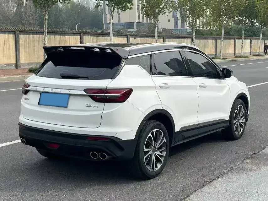 2017 ZOTYE T700 thumbnail 3