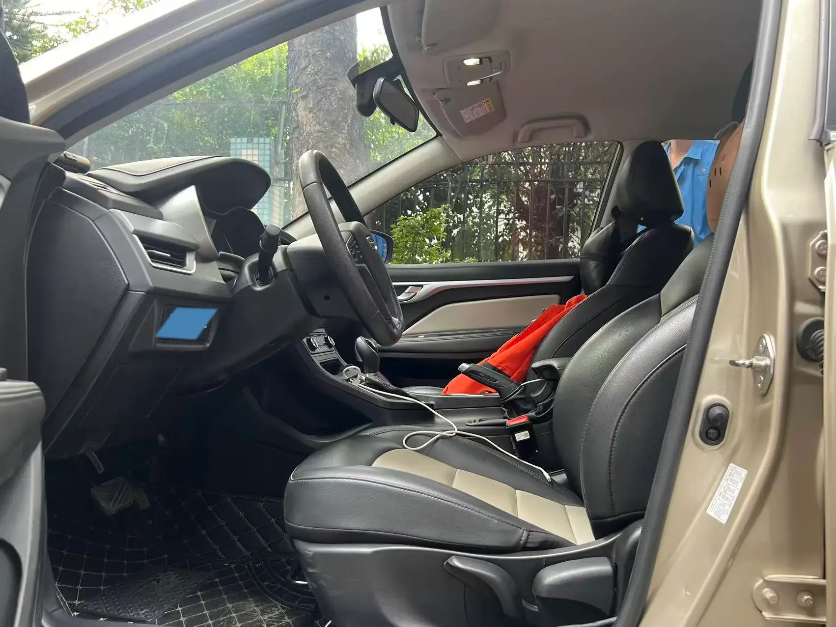 2020 GEELY EMGRAND thumbnail 4