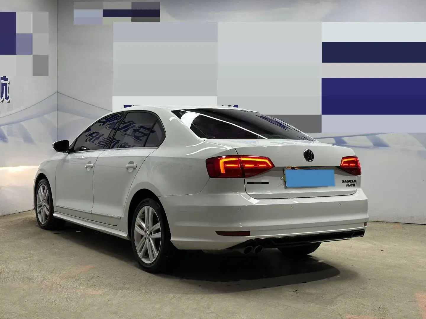 2018 VOLKSWAGEN SAGITAR thumbnail 4