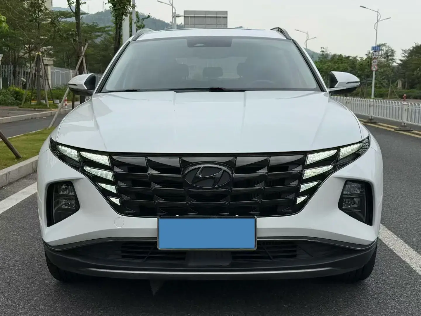 2021 HYUNDAI TUCSON thumbnail 2