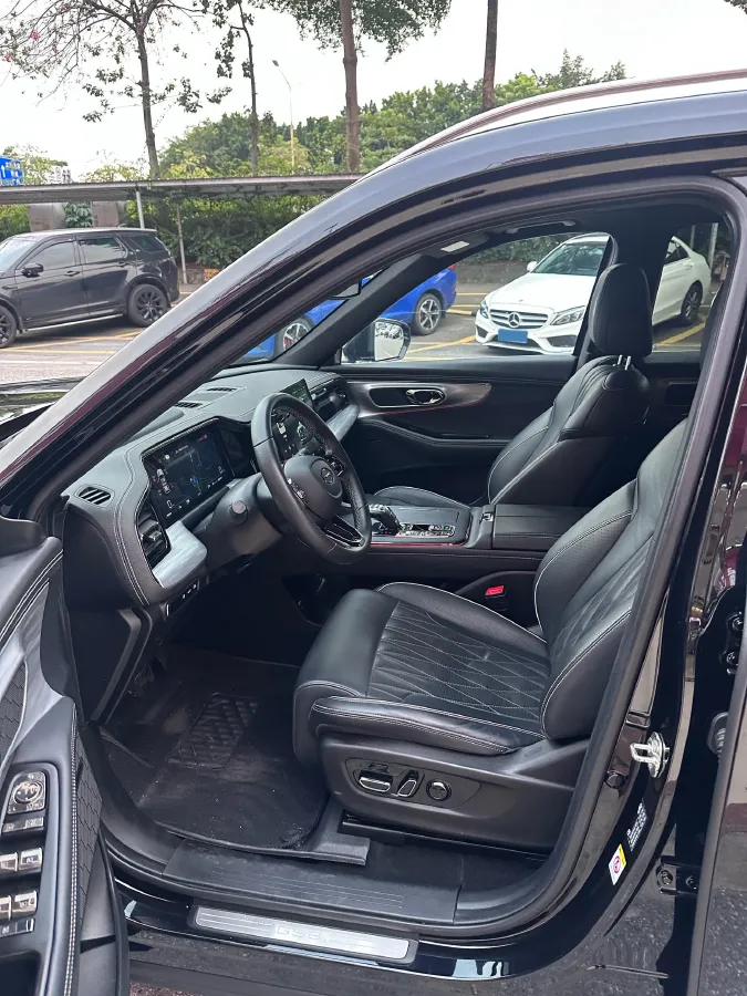 2022 GAC Trumpchi GS8 2.0T 190HP L4 E-CVT Hybrid,autocango,china used car exporter,china ev exporter,chinese used car exporter,chinese used ev exporter