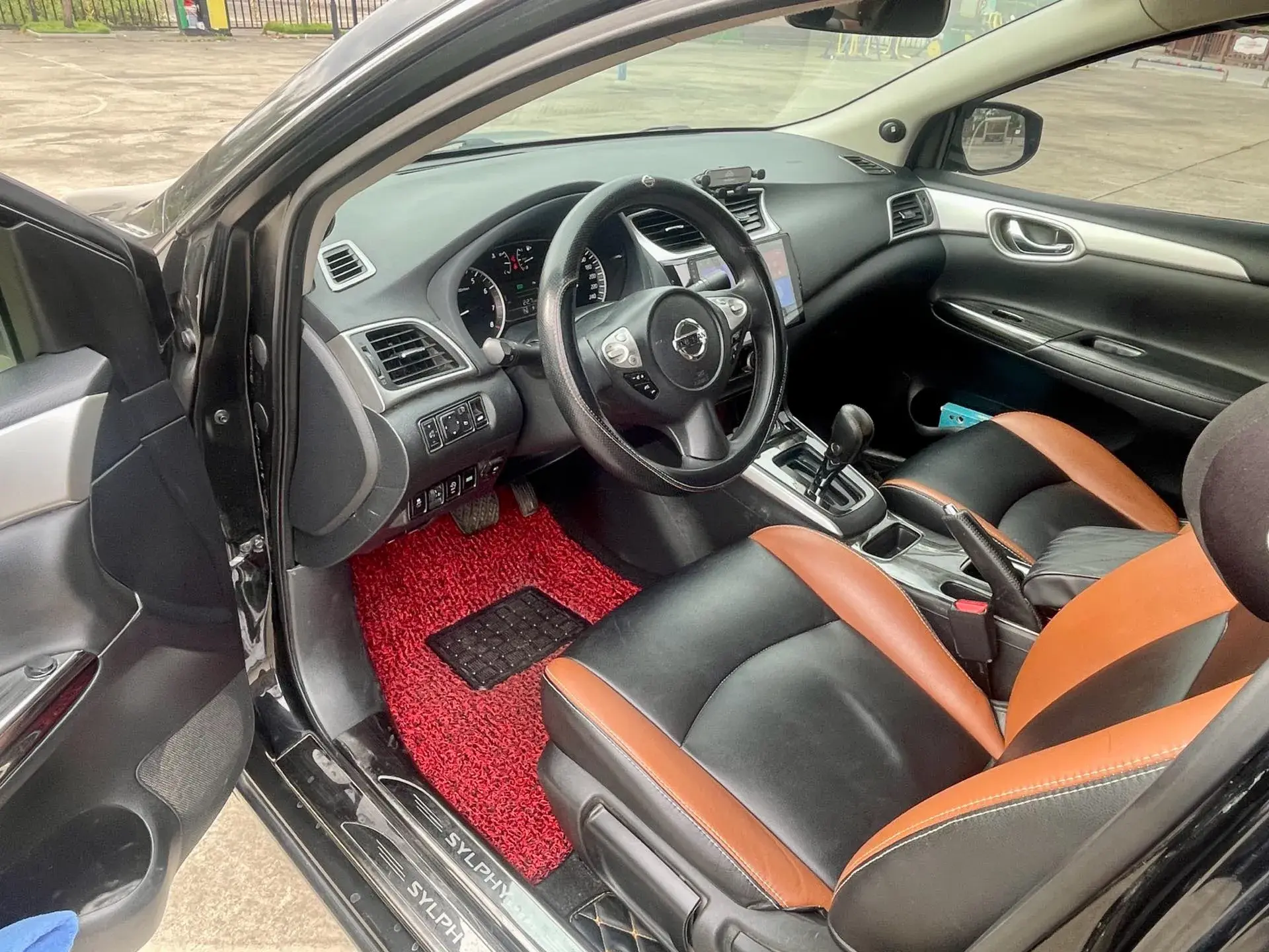 2021 NISSAN SYLPHY thumbnail 4