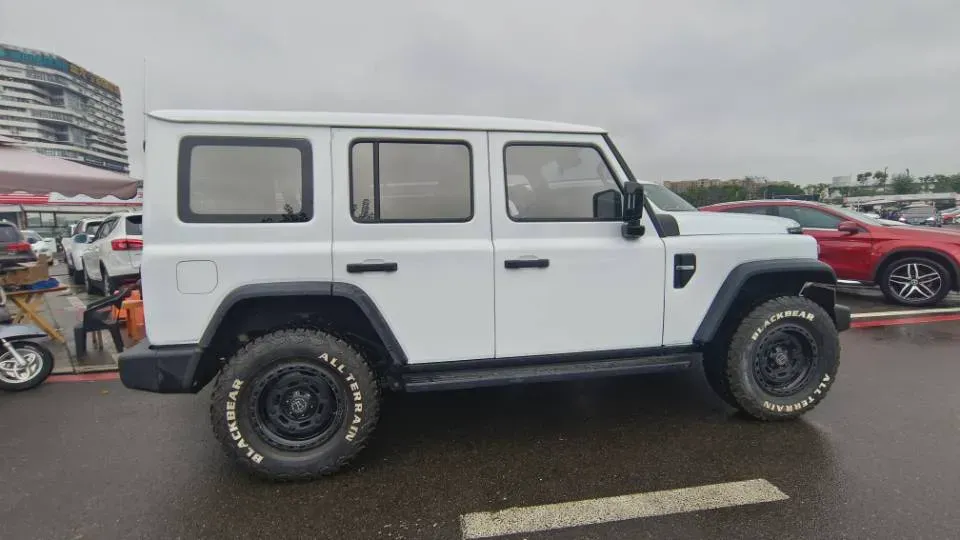 2024 212 212 T01 2.0T 252HP L4 8AT,autocango,china used car exporter,china ev exporter,chinese used car exporter,chinese used ev exporter