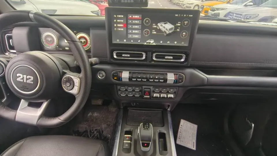 2024 212 212 T01 2.0T 252HP L4 8AT,autocango,china used car exporter,china ev exporter,chinese used car exporter,chinese used ev exporter