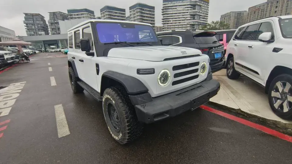 2024 212 212 T01 2.0T 252HP L4 8AT,autocango,china used car exporter,china ev exporter,chinese used car exporter,chinese used ev exporter