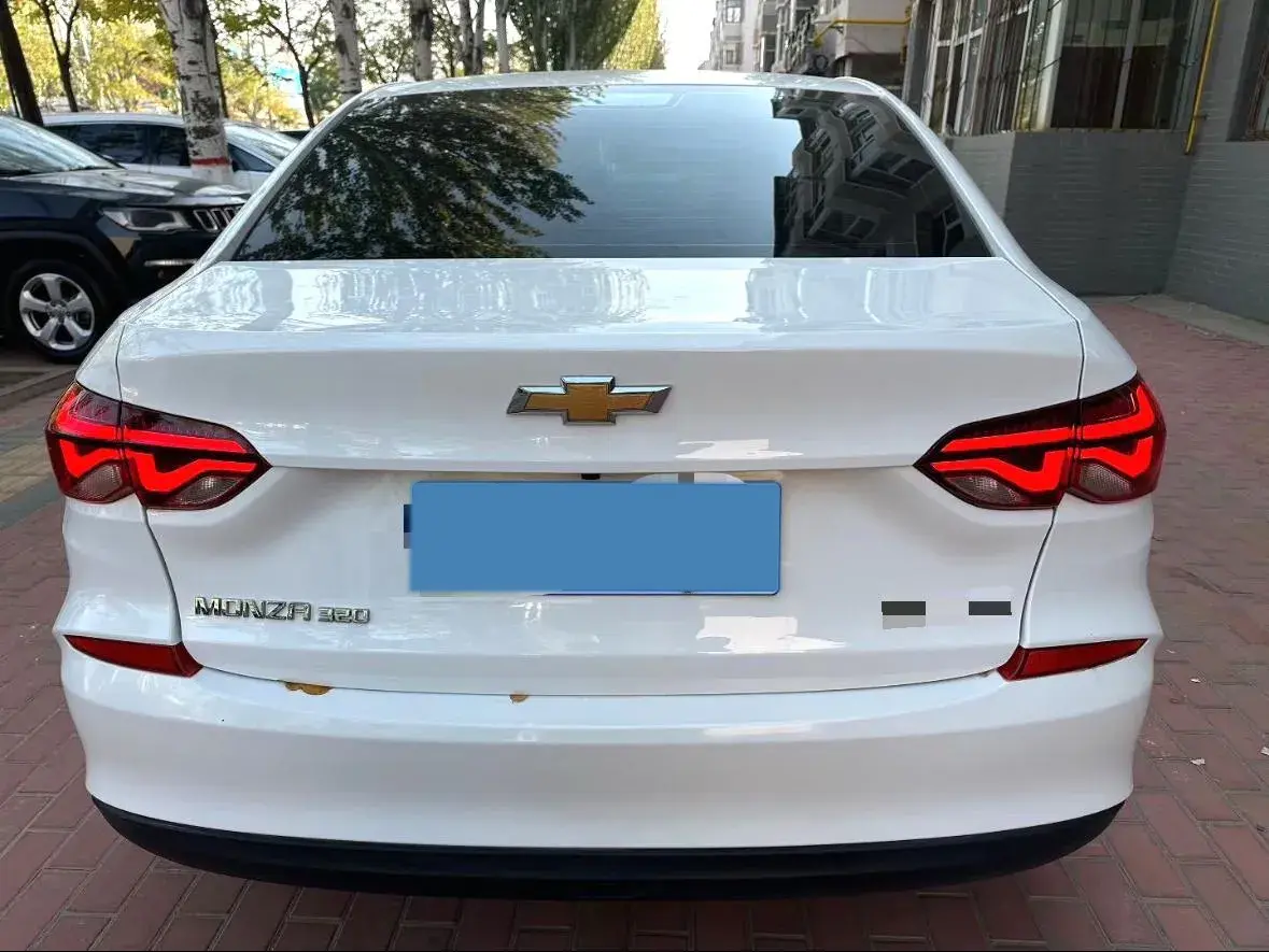 2022 CHEVROLET MONZA thumbnail 3