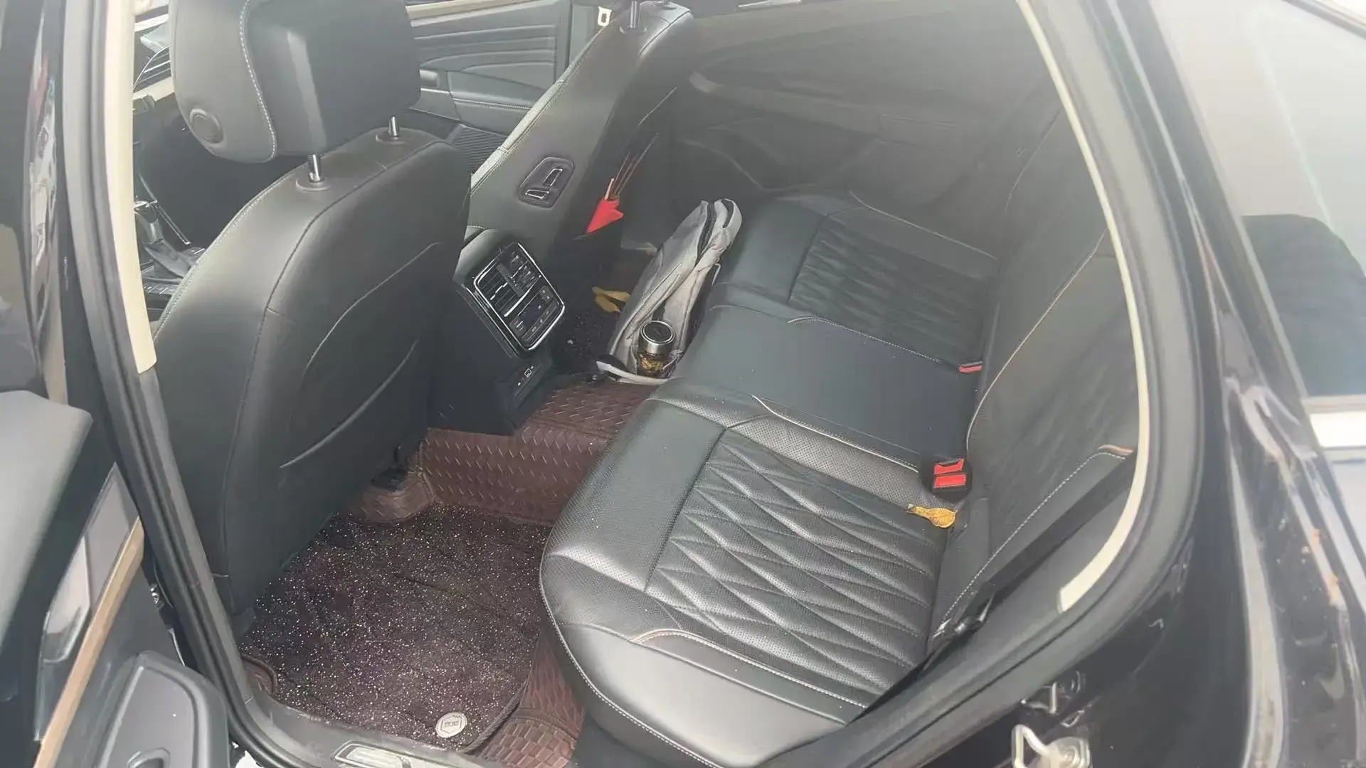 2020 VOLKSWAGEN PASSAT thumbnail 4