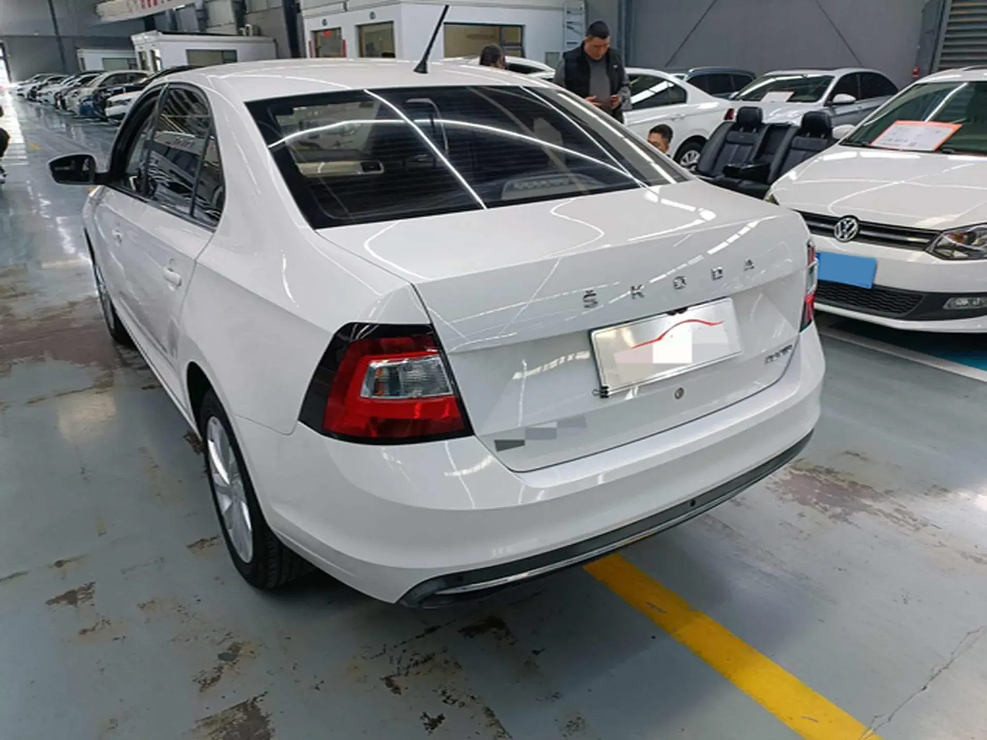 2019 SKODA RAPID thumbnail 4