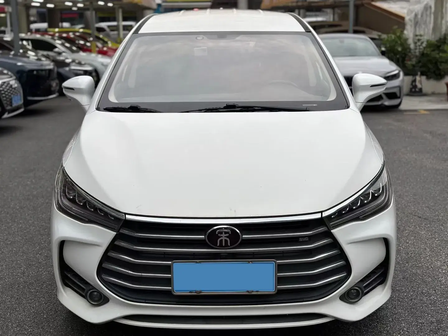 2018 BYD SONG thumbnail 2