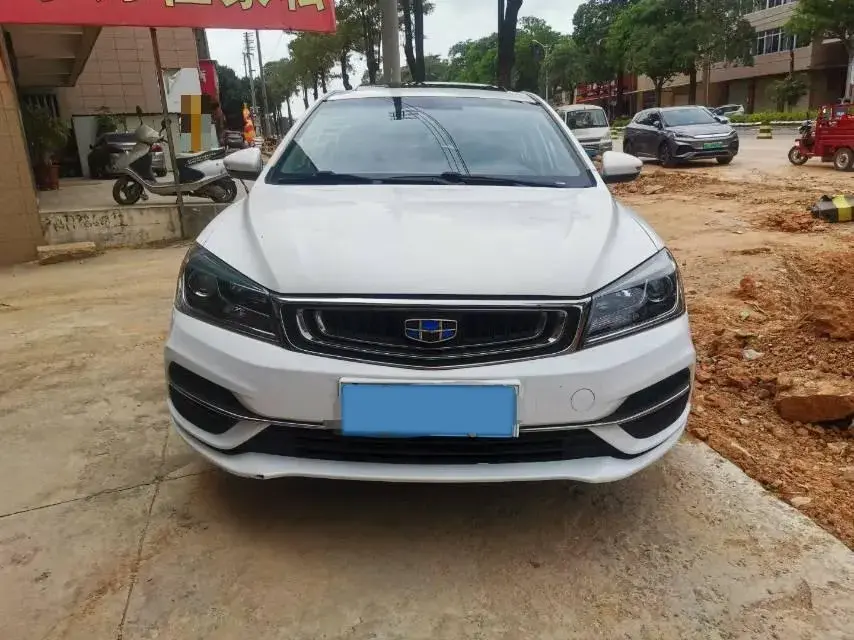 2018 GEELY EMGRAND thumbnail 2