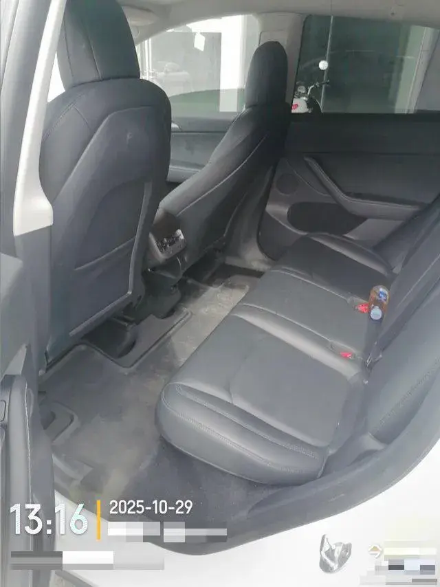 2021 TESLA MODEL thumbnail 3