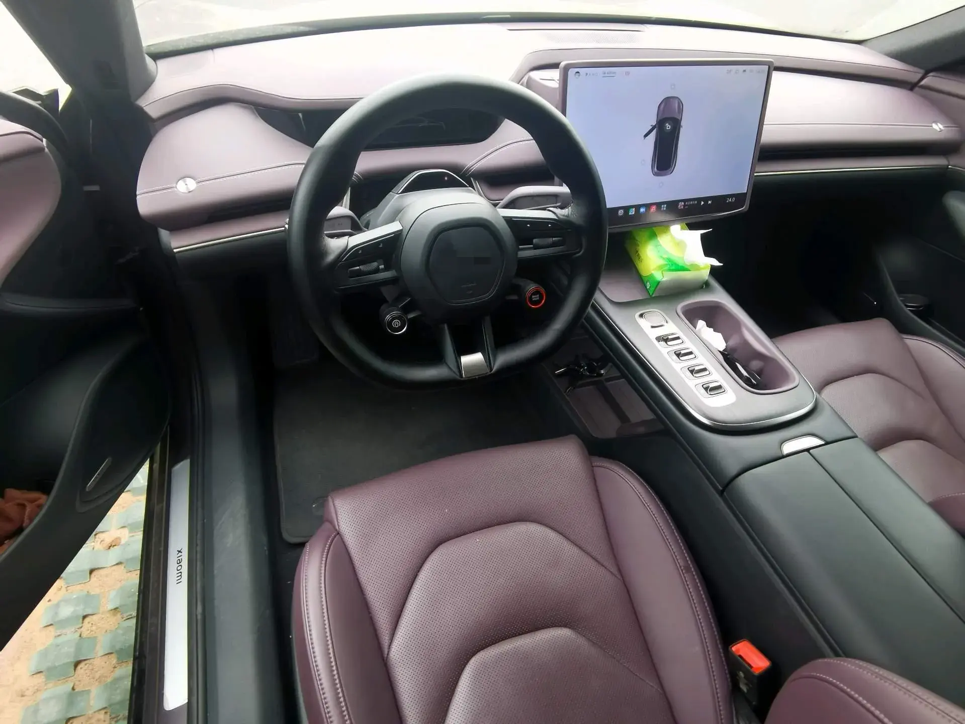 2024 MI SU7 thumbnail 2