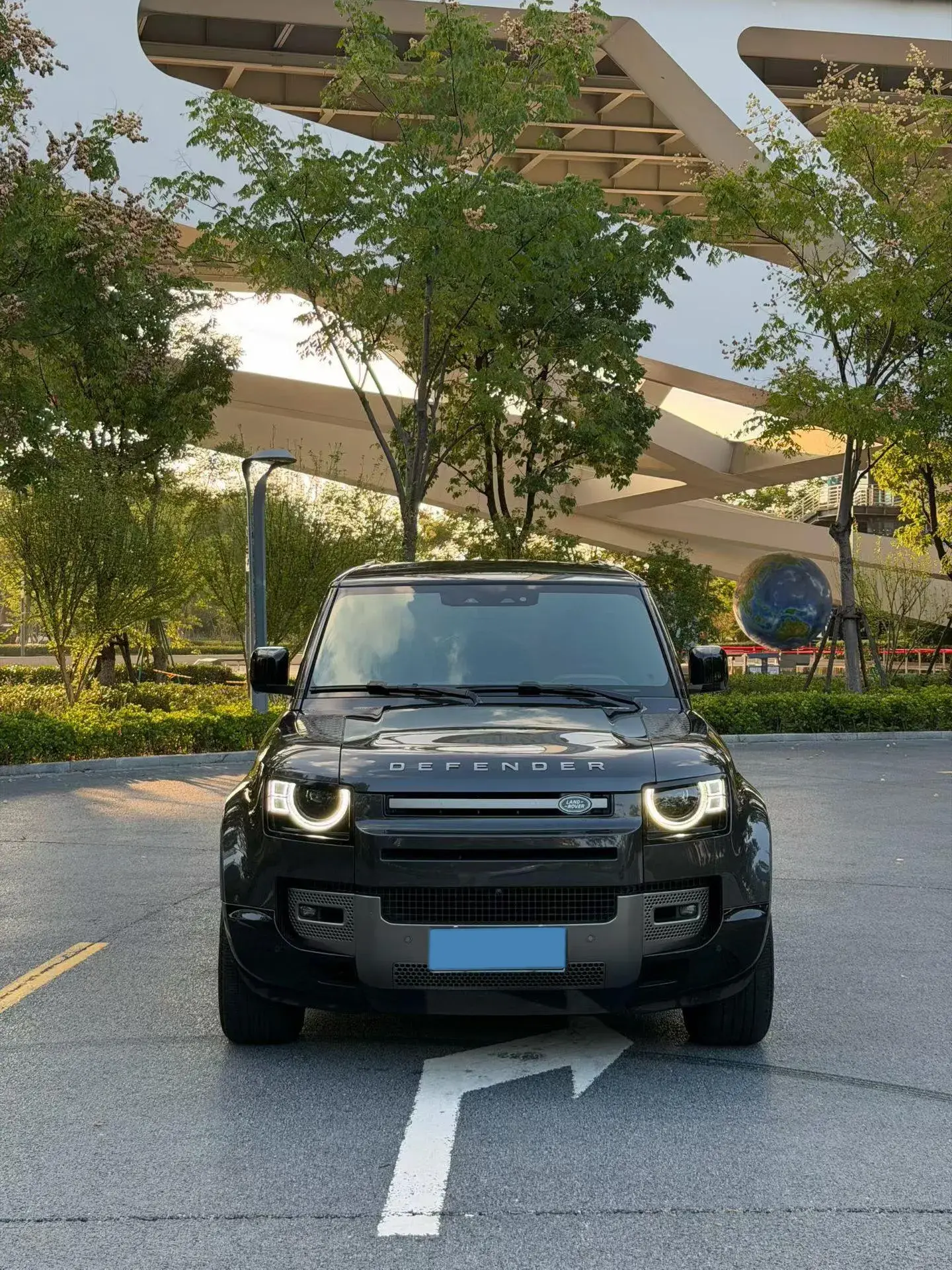 2024 LAND ROVER thumbnail 3