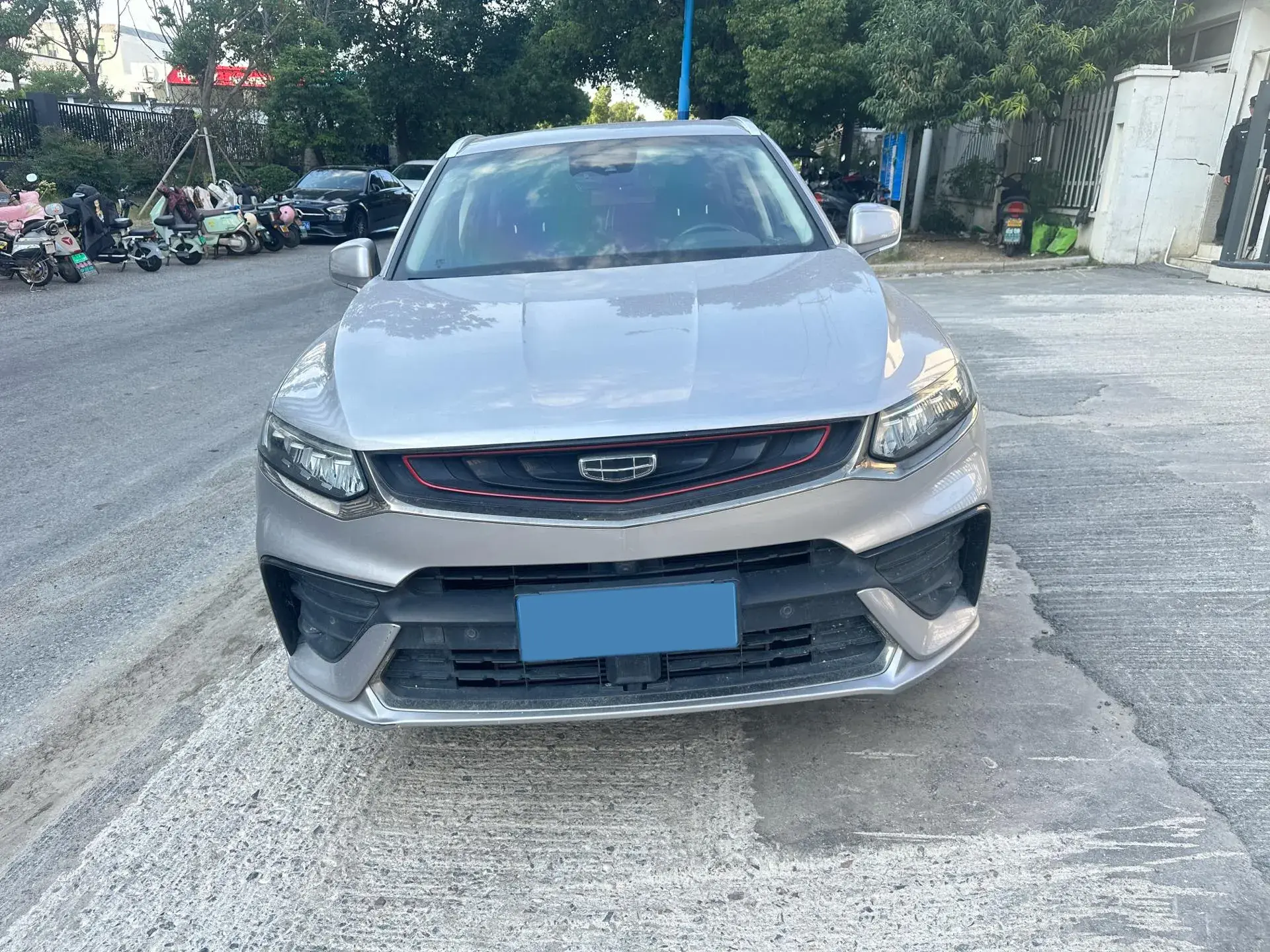 2020 GEELY TUGELLA thumbnail 2