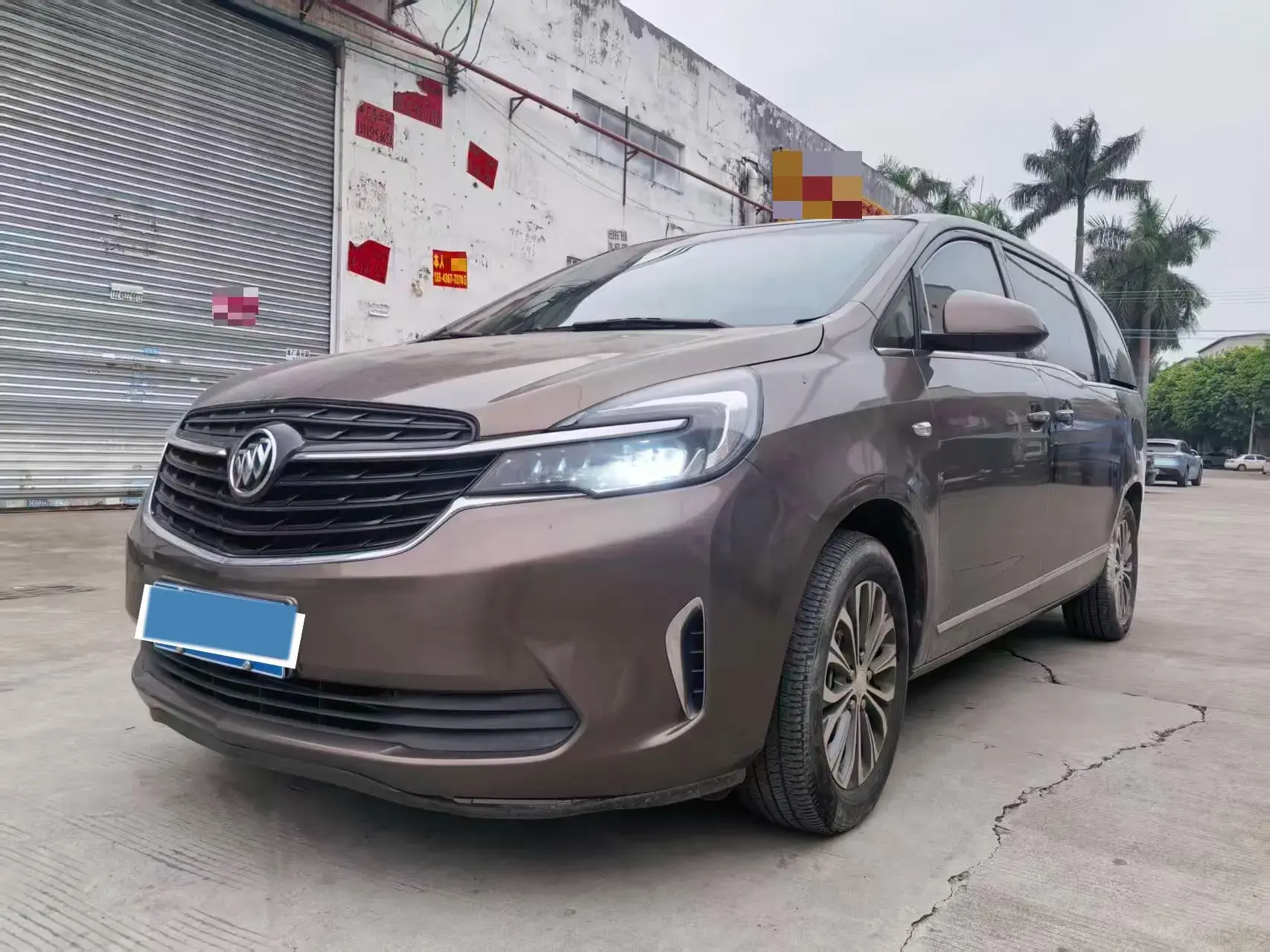 2021 BUICK GL8 view 1