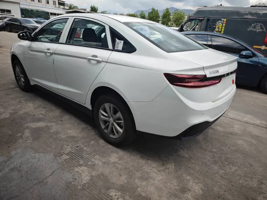 2022 Livan Maple 60s BEV 51.8KWH,autocango,china used car exporter,china ev exporter,chinese used car exporter,chinese used ev exporter