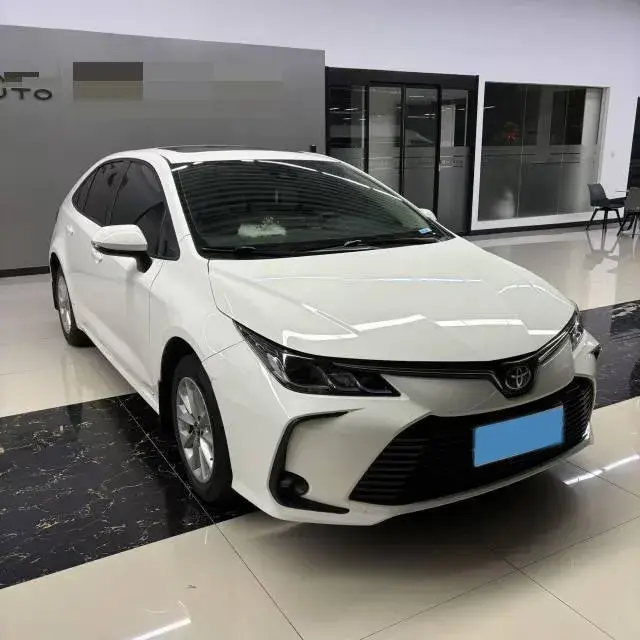 2021 TOYOTA COROLLA thumbnail 3
