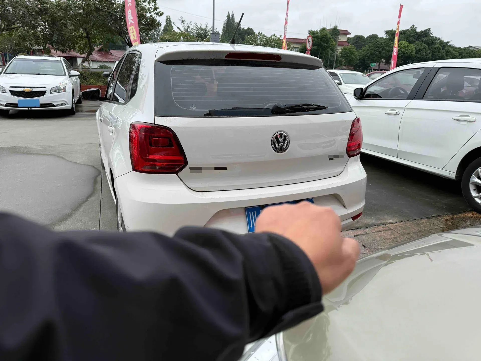 2016 VOLKSWAGEN POLO thumbnail 2