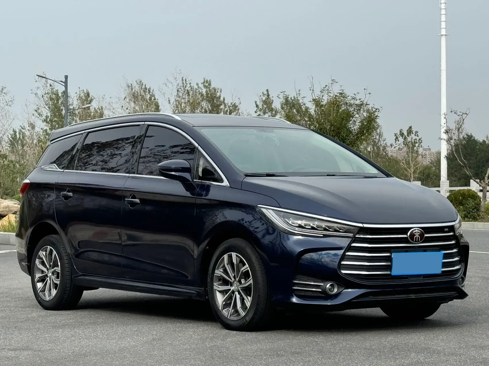 2019 BYD SONG thumbnail 3