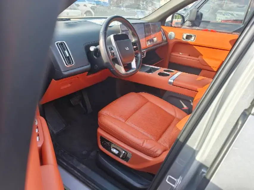 2022 LI L9 thumbnail 3