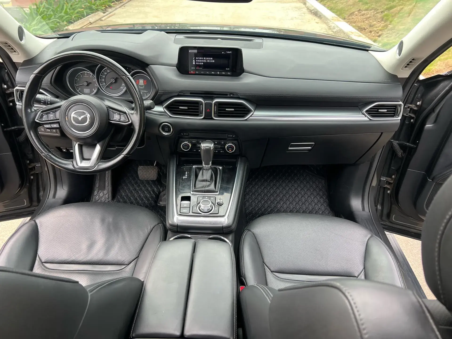 2019 MAZDA CX-8 thumbnail 4