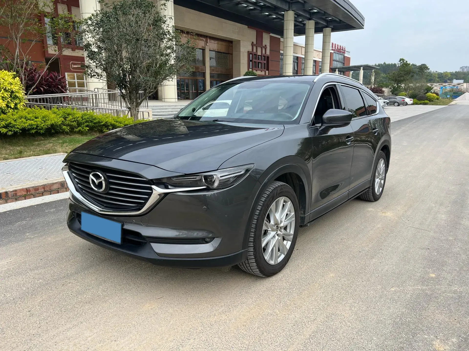 2019 MAZDA CX-8 view 1
