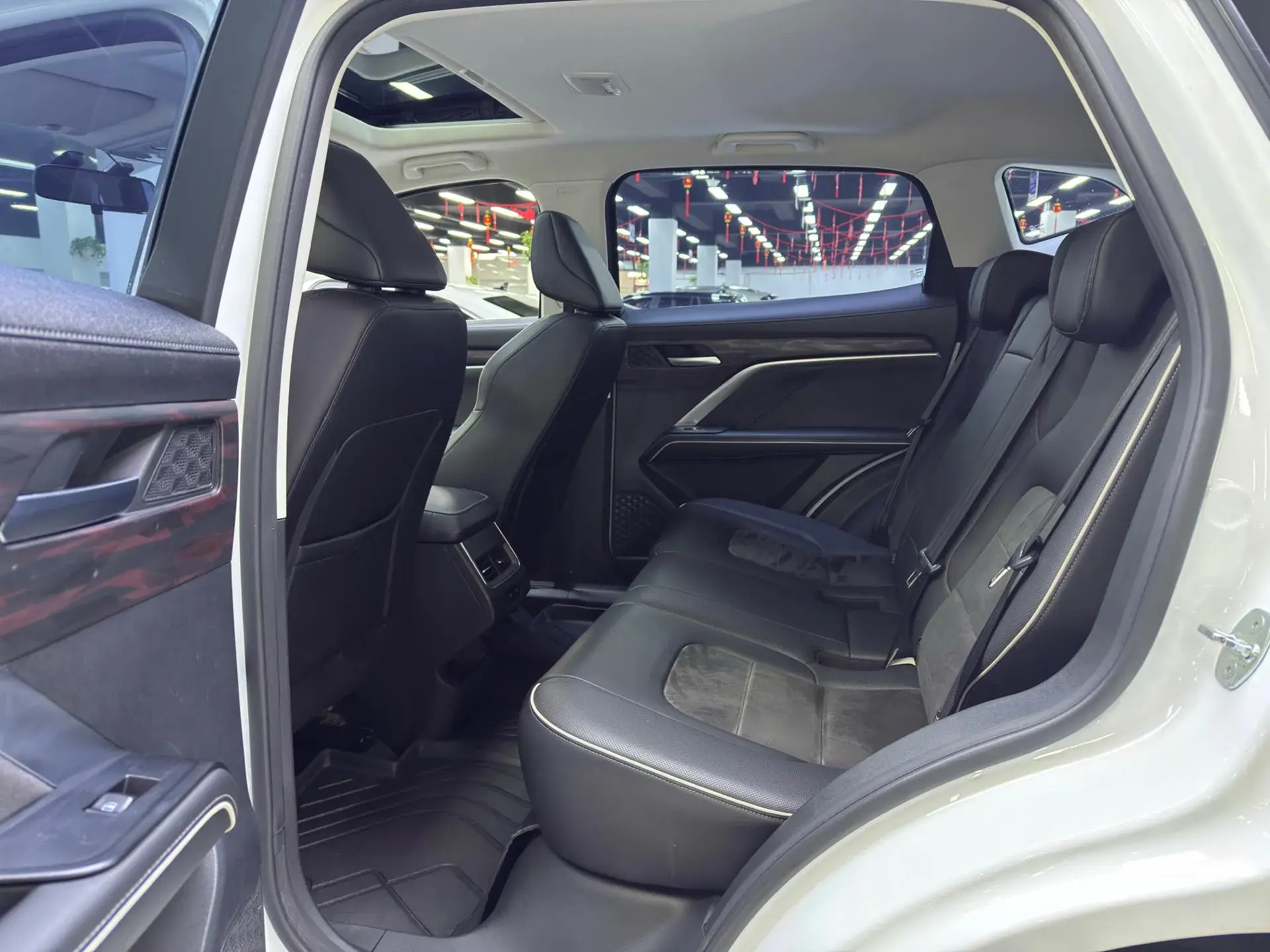 2023 HAVAL H6 thumbnail 4