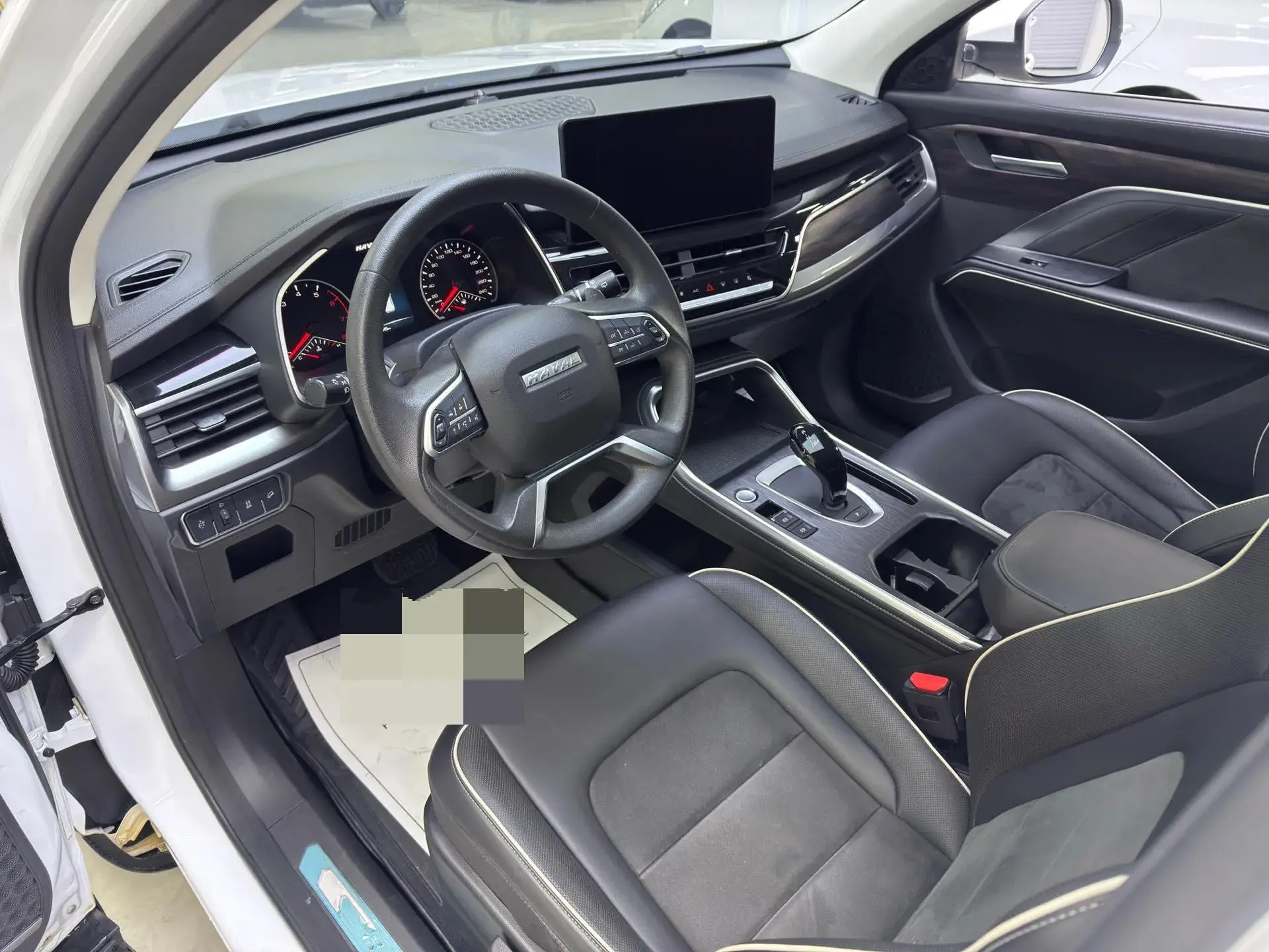 2023 HAVAL H6 thumbnail 3