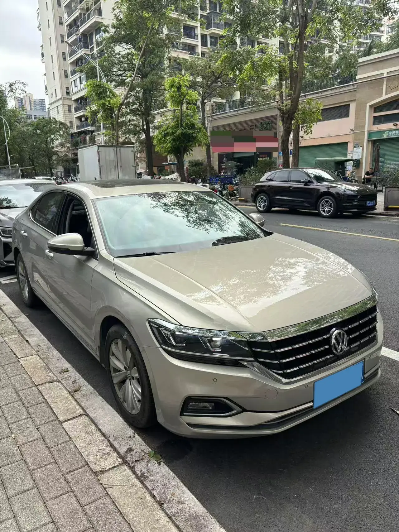 2020 VOLKSWAGEN PASSAT thumbnail 2
