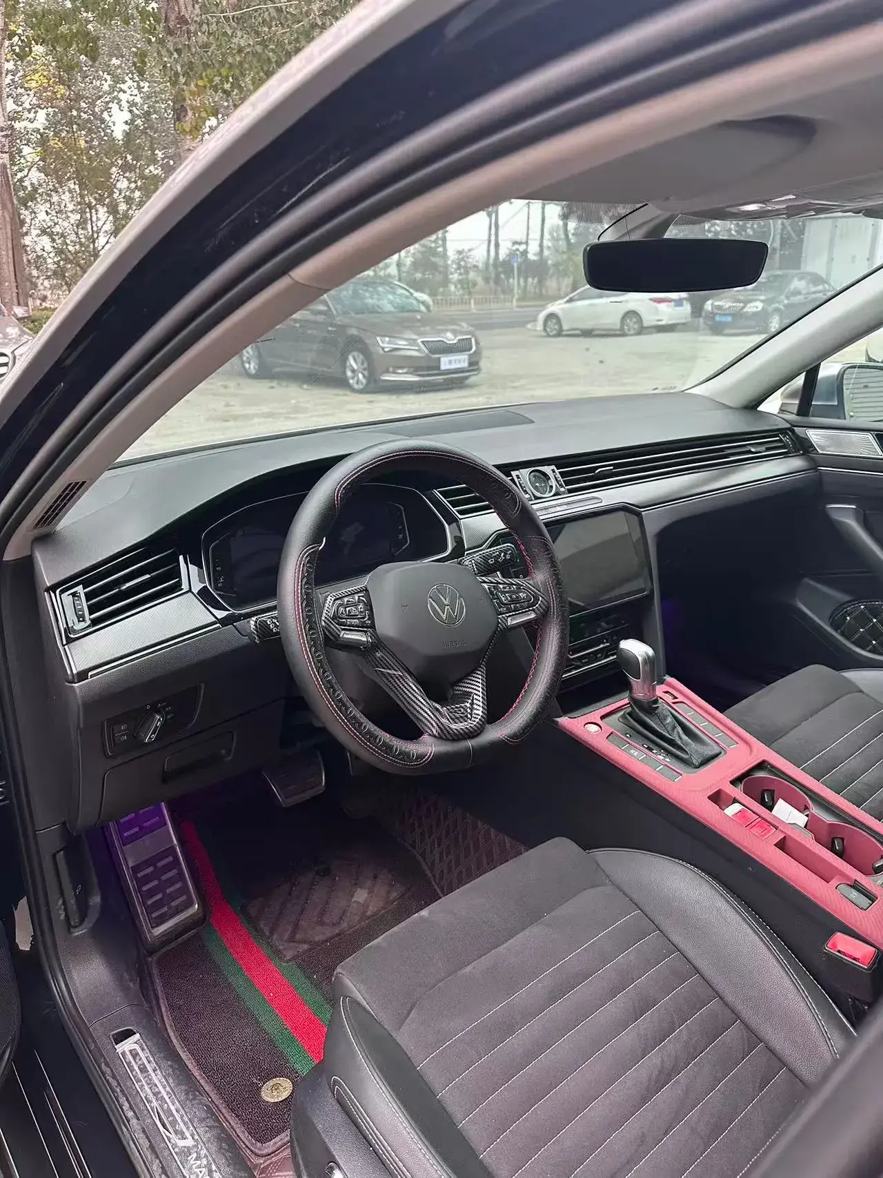 2023 VOLKSWAGEN MAGOTAN thumbnail 2