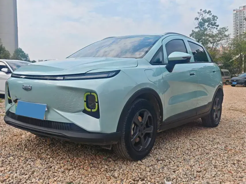 2022 GEOMETRY E view 1