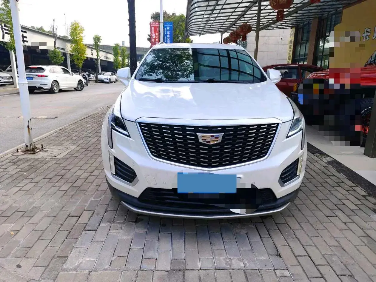2021 CADILLAC XT5 thumbnail 2