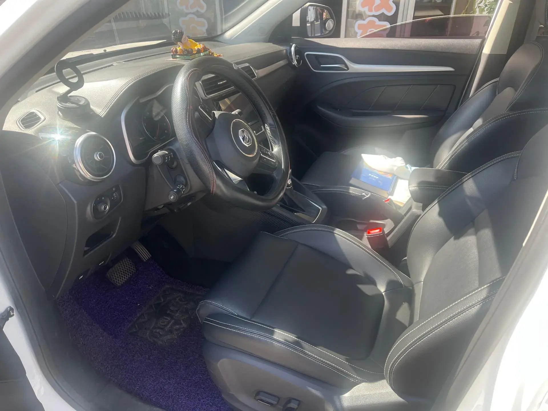 2018 MG ZS thumbnail 3