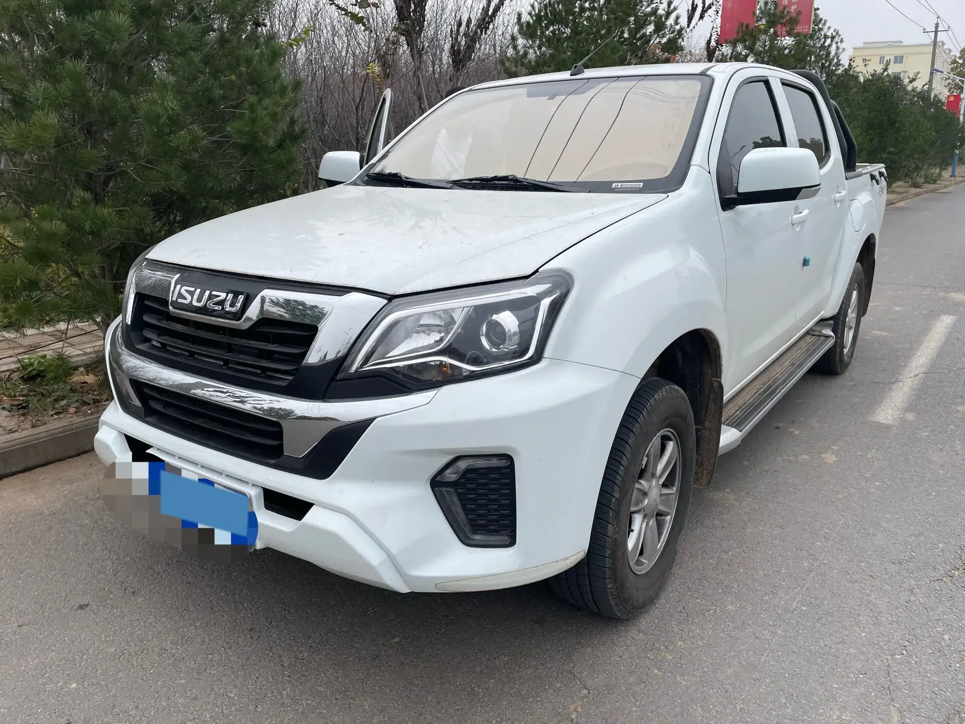 2024 ISUZU JIM view 1