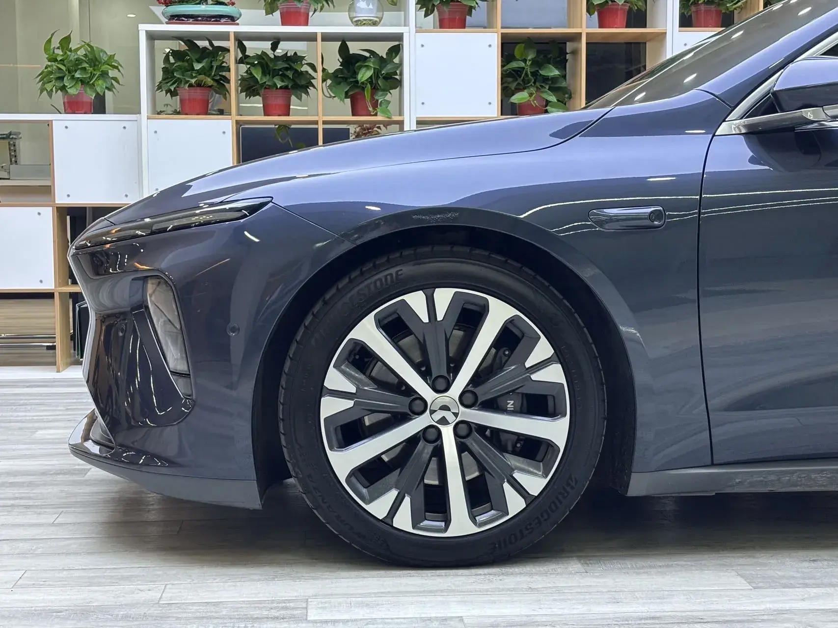 2024 NIO ET7 thumbnail 3