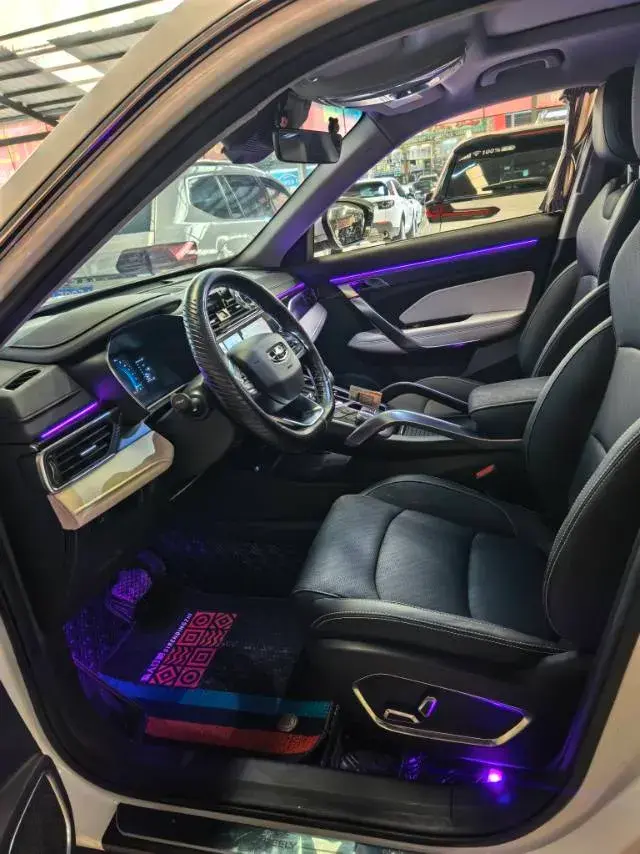 2022 GEELY AZKARRA thumbnail 4