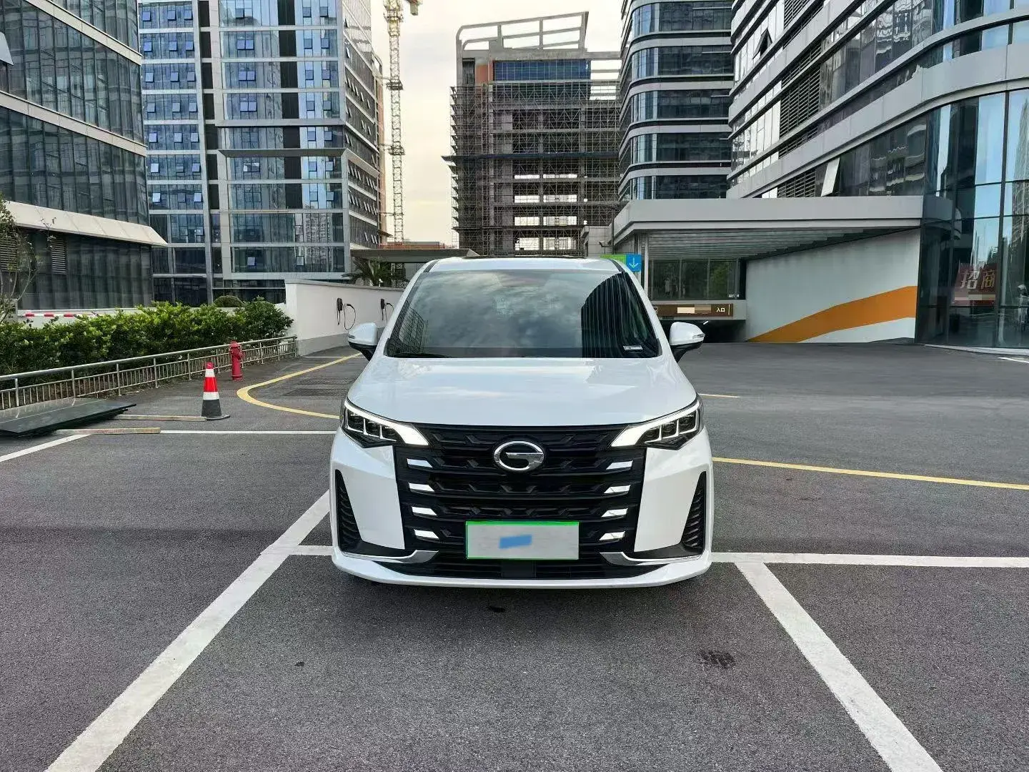 2023 GAC TRUMPCHI thumbnail 2