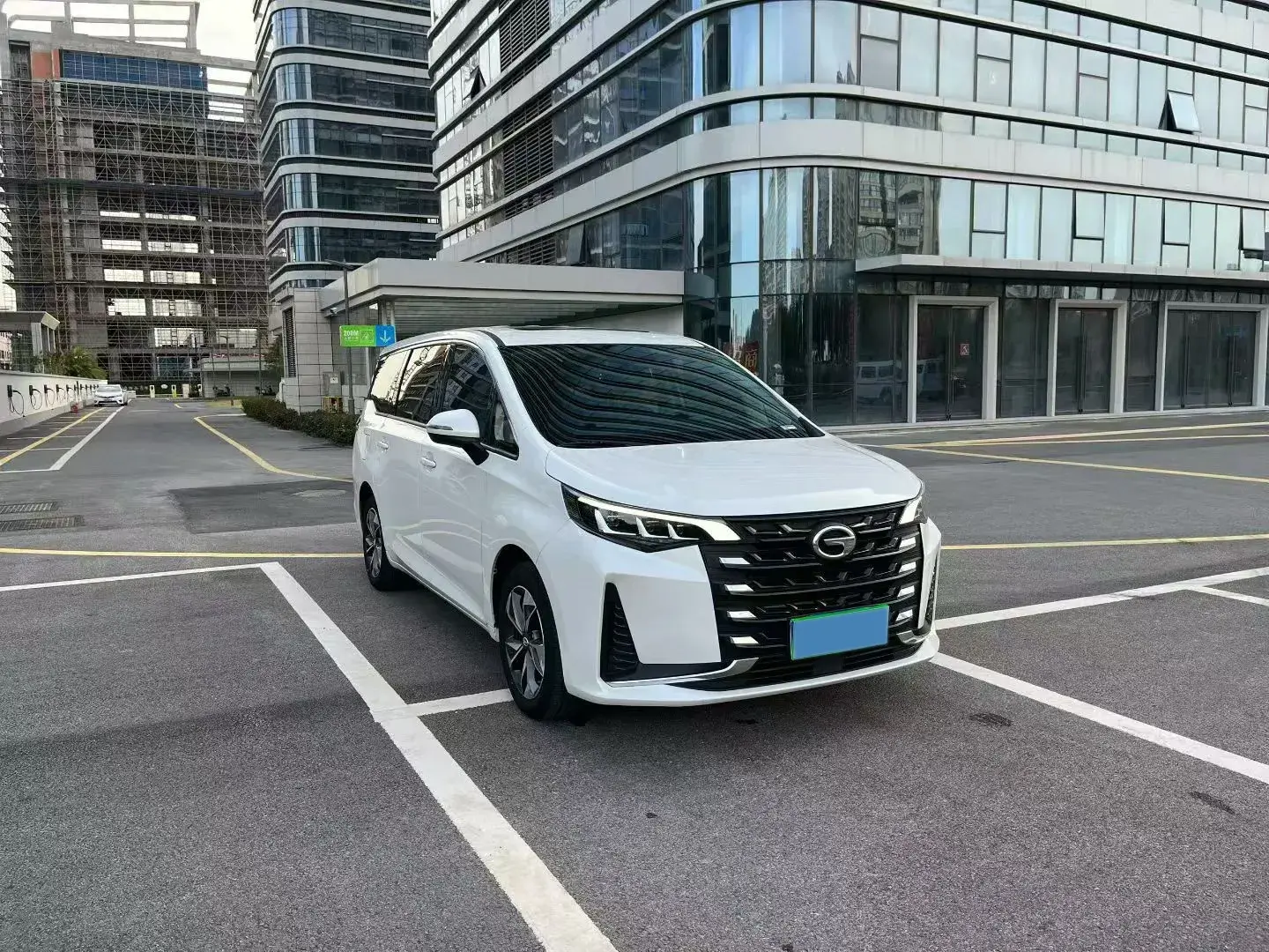 2023 GAC TRUMPCHI thumbnail 3