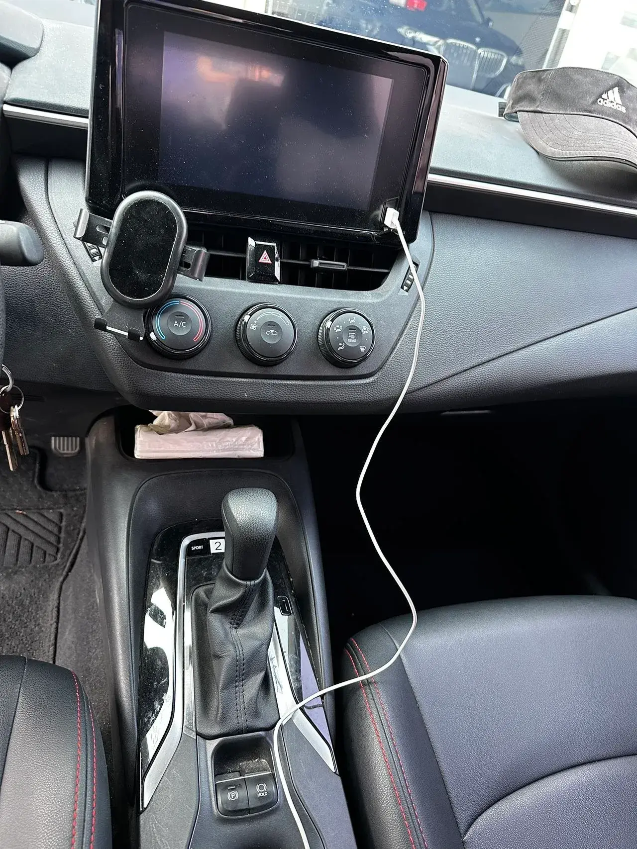 2021 TOYOTA COROLLA thumbnail 4