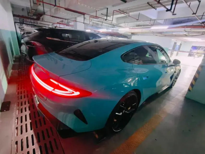 2024 MI SU7 thumbnail 2