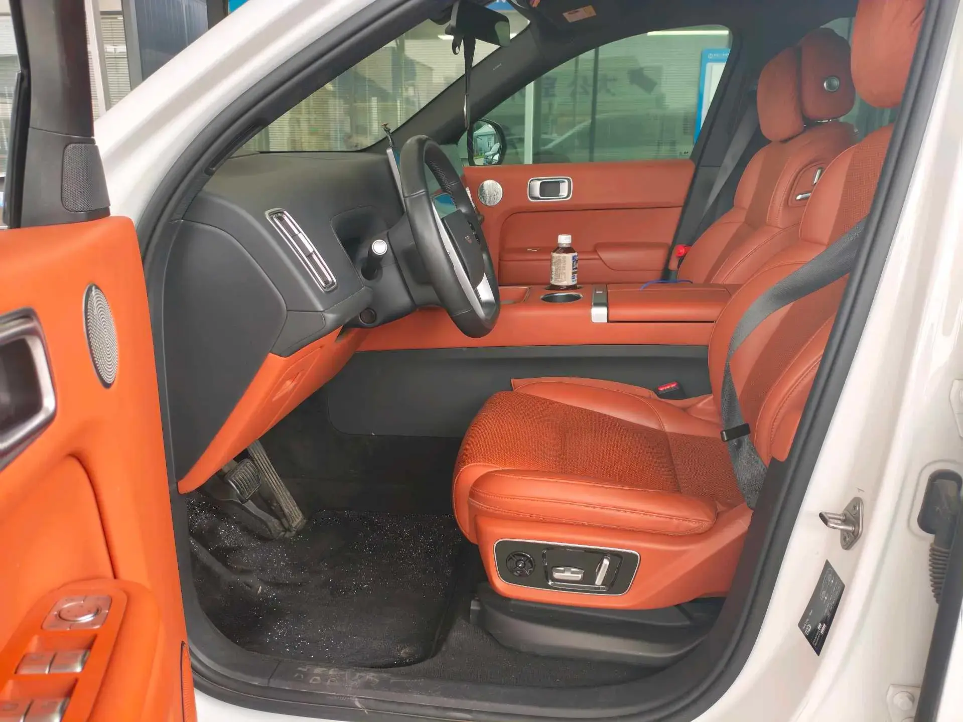 2023 LI L7 thumbnail 4