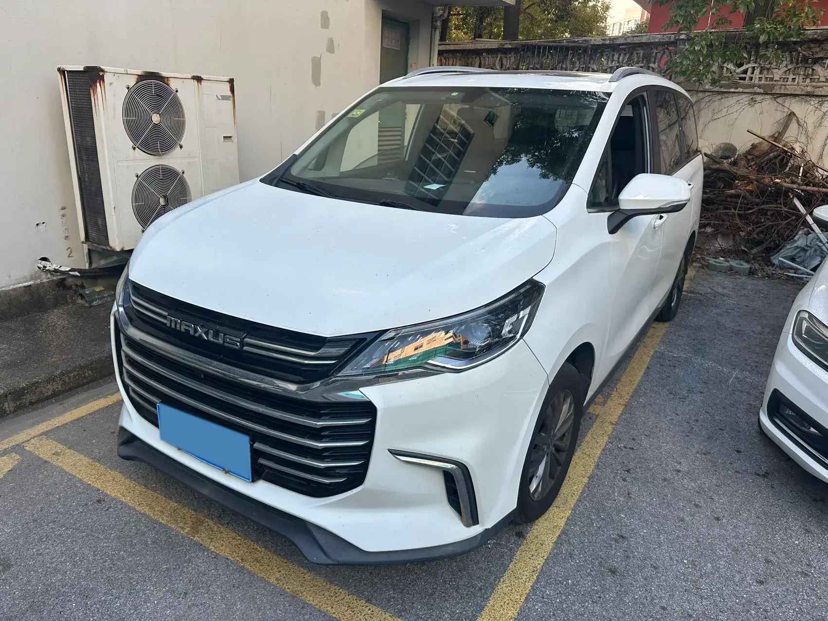 2019 MAXUS G50 view 1
