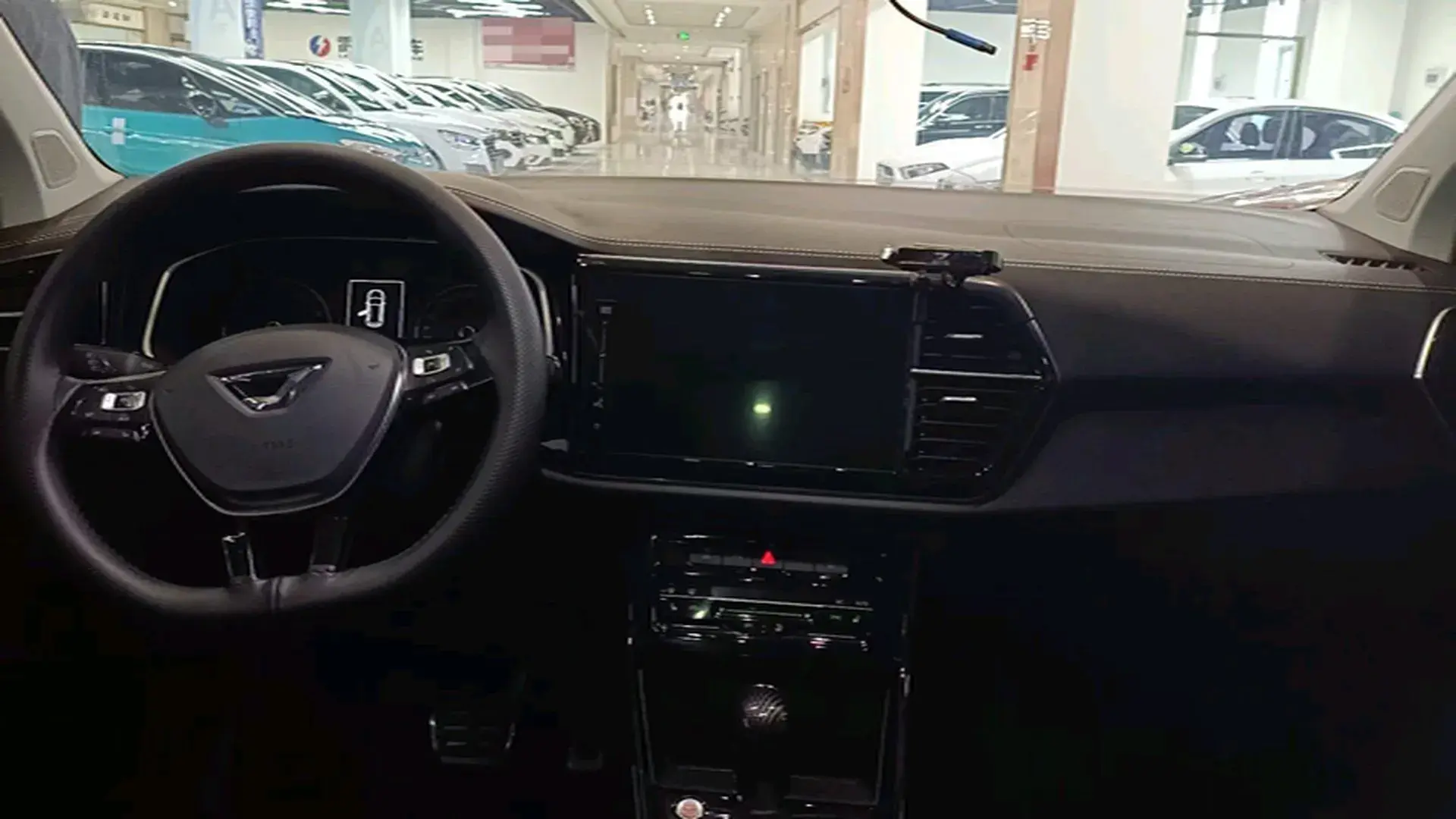 2021 JETTA VS7 thumbnail 4