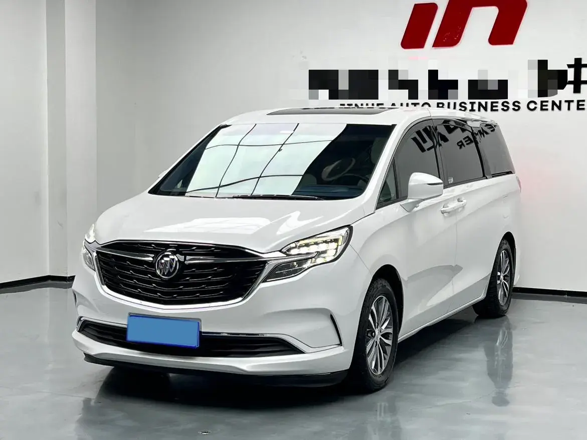 2022 BUICK GL8 view 1