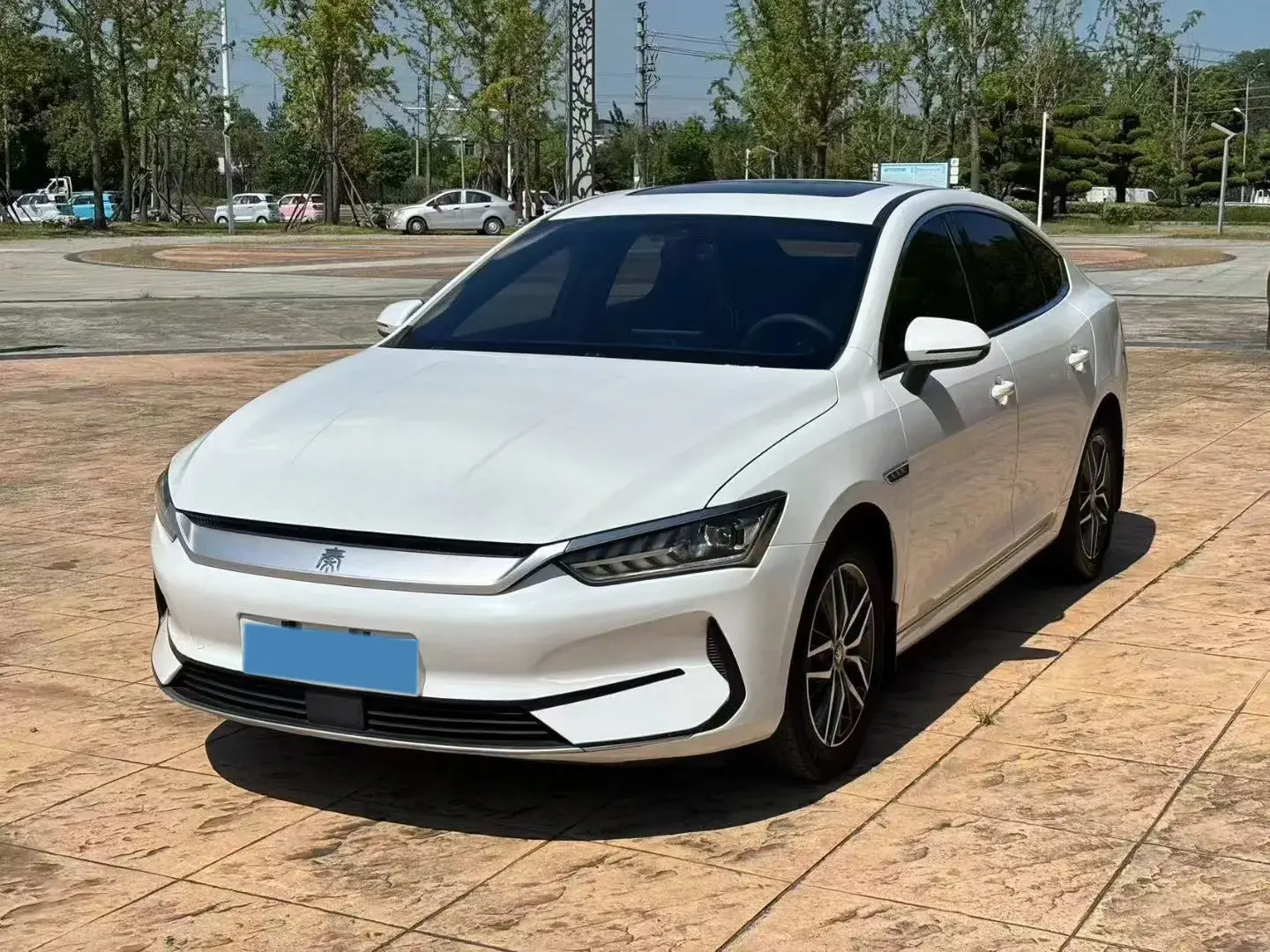 2021 BYD QIN view 1