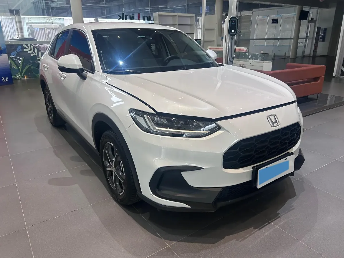 2023 Honda ZR-V 1.5T 182HP L4 CVT,autocango,china used car exporter,china ev exporter,chinese used car exporter,chinese used ev exporter