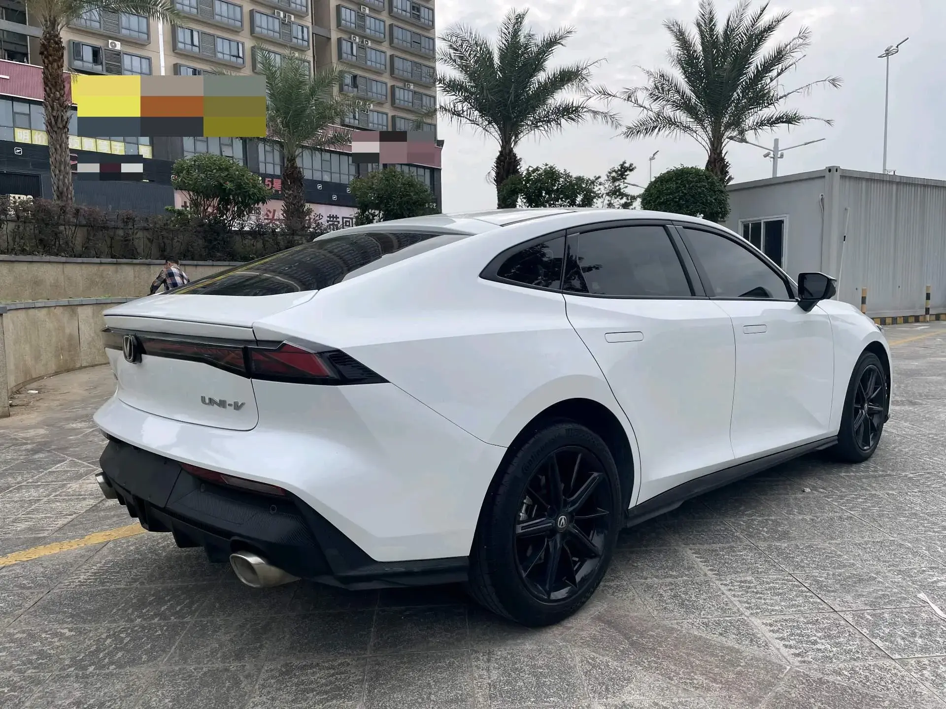 2023 CHANGAN UNI-V thumbnail 3